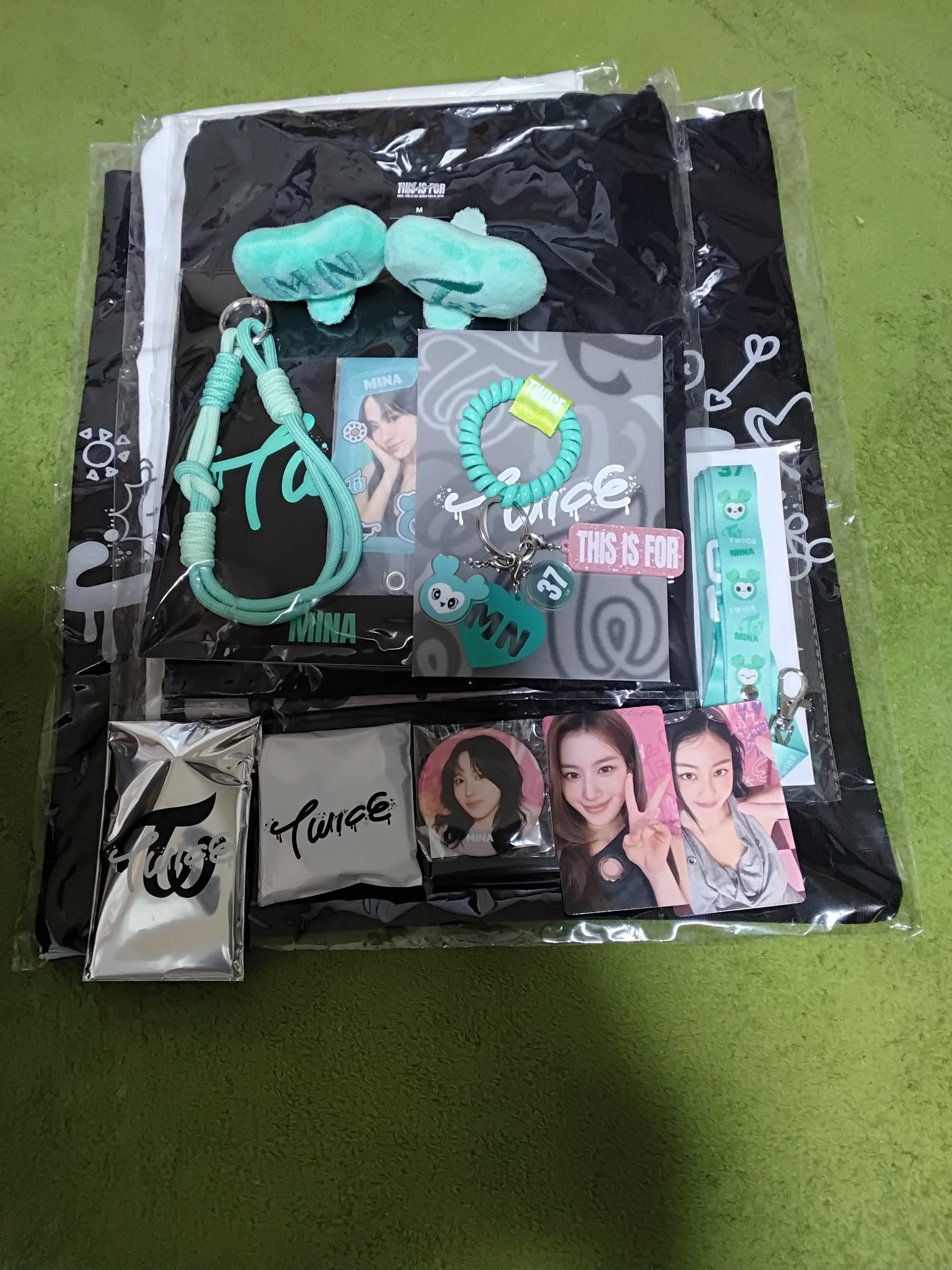 ［TWICEグッズ 69点 超まとめ売り＋おまけ付］⚠︎︎9ページまでの確認必須！！ ゆな🐧🩰💚 on X: 