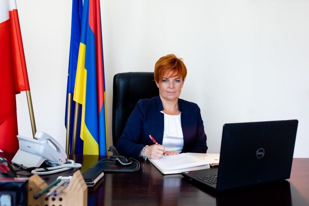<a href="/pkukiz/">Paweł Kukiz</a> Zdjęcie wygląda tak

Flaga Polski, Flaga Cieszyna, Burmistrz Cieszyna