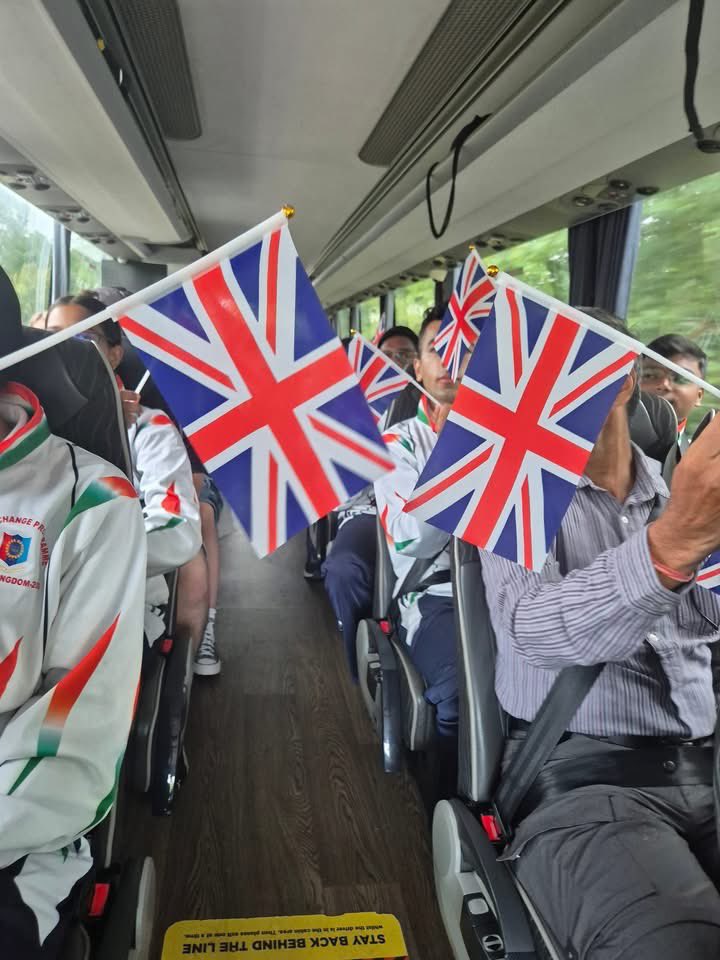 comdtnacf's tweet image. Next stop the metropolis and all it can offer for our eager international guests - with our AT kit returned and MTP packed we are now in full tourist mode