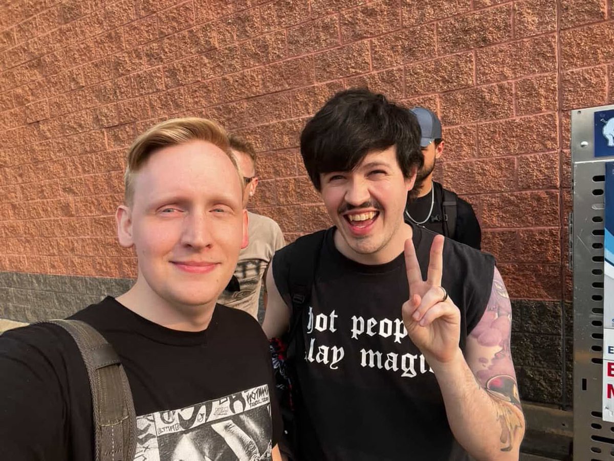 ComedIanMTG's tweet image. Despite the cards letting me down a bit, super happy with my time here in Minnesota.
Loved jumping into the commentary booth for Semifinals and Finals with Far North Mtg.
Thanks to North Star cEDH for an amazing event :D