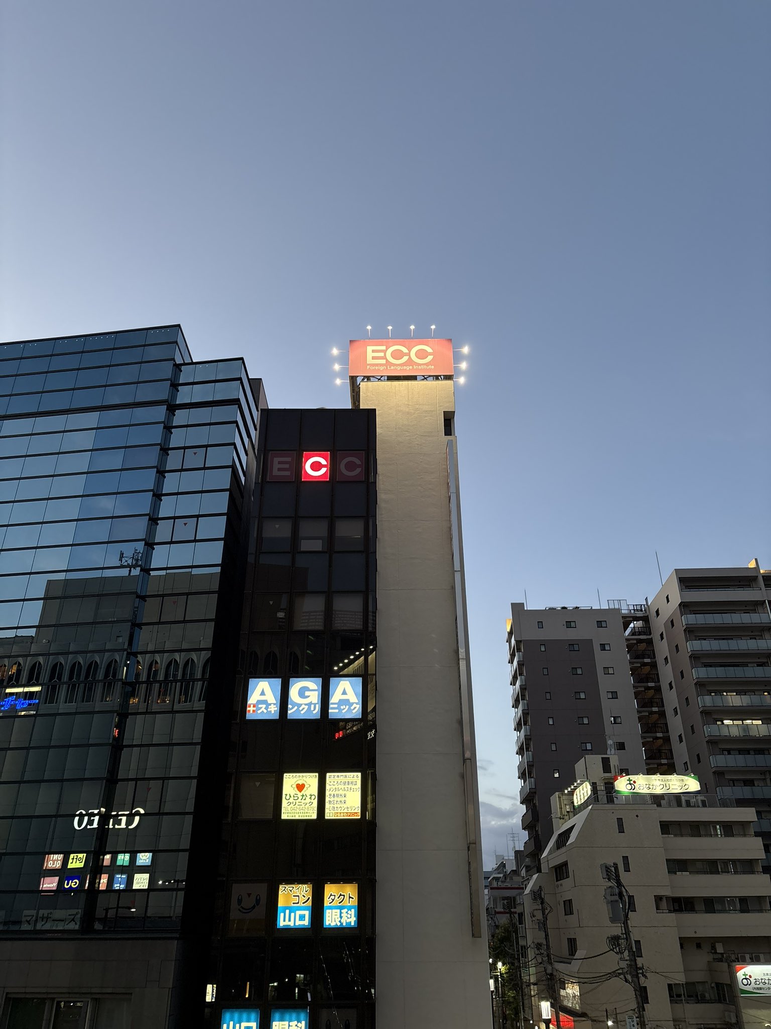 視力検査 ケーワイエス工業株式会社｜視力検査器 深視力検査器 視野検査器
