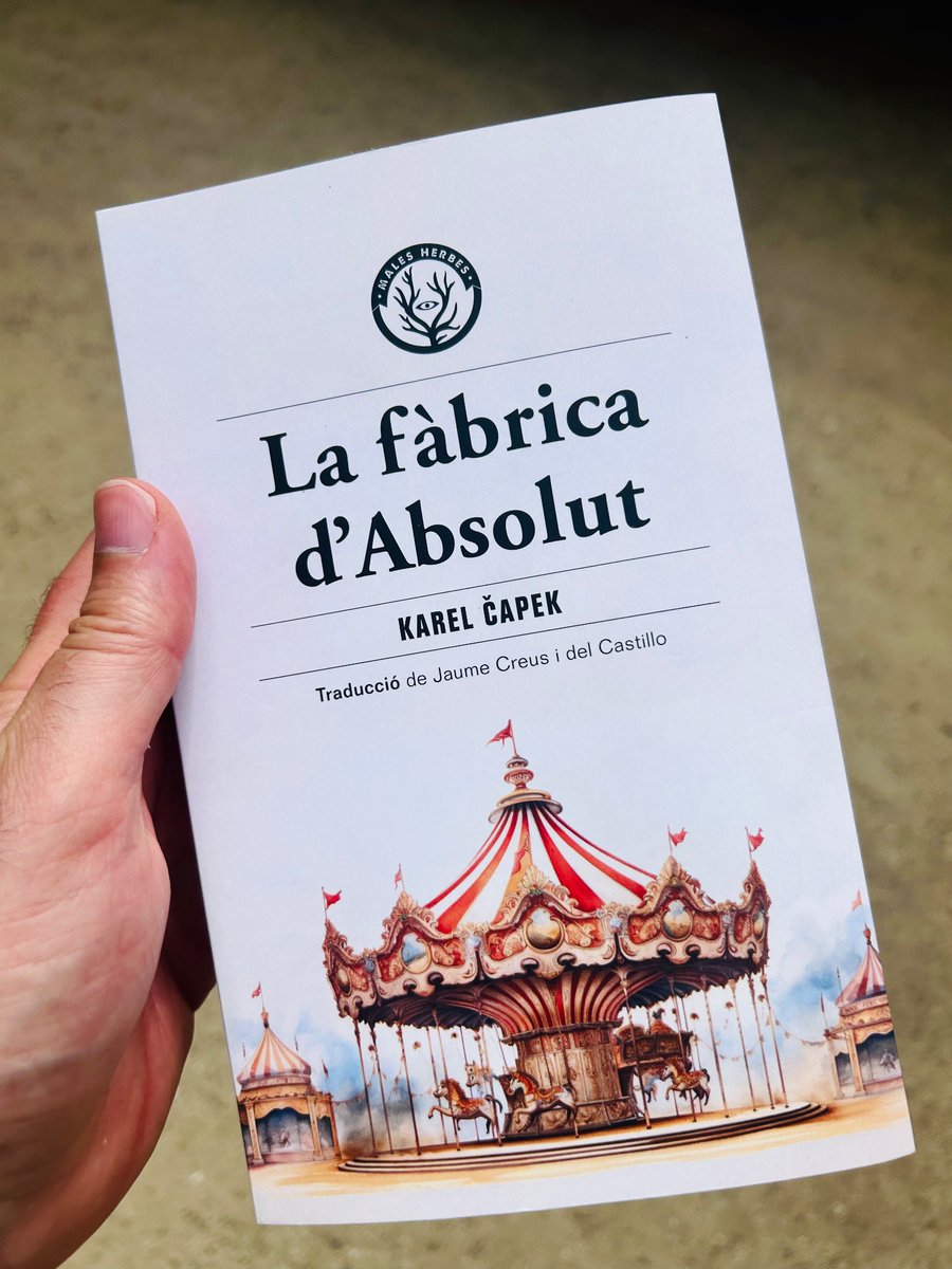 ManelEsteller's tweet image. Descobrir a Karel Capek, una espècie de Jules Verne txec però més il·luminat i sardònic, aquests darrers anys (La guerra de les salamandres, R.U.R., Apòcrifs...) i a més en #català ha estat un goig!