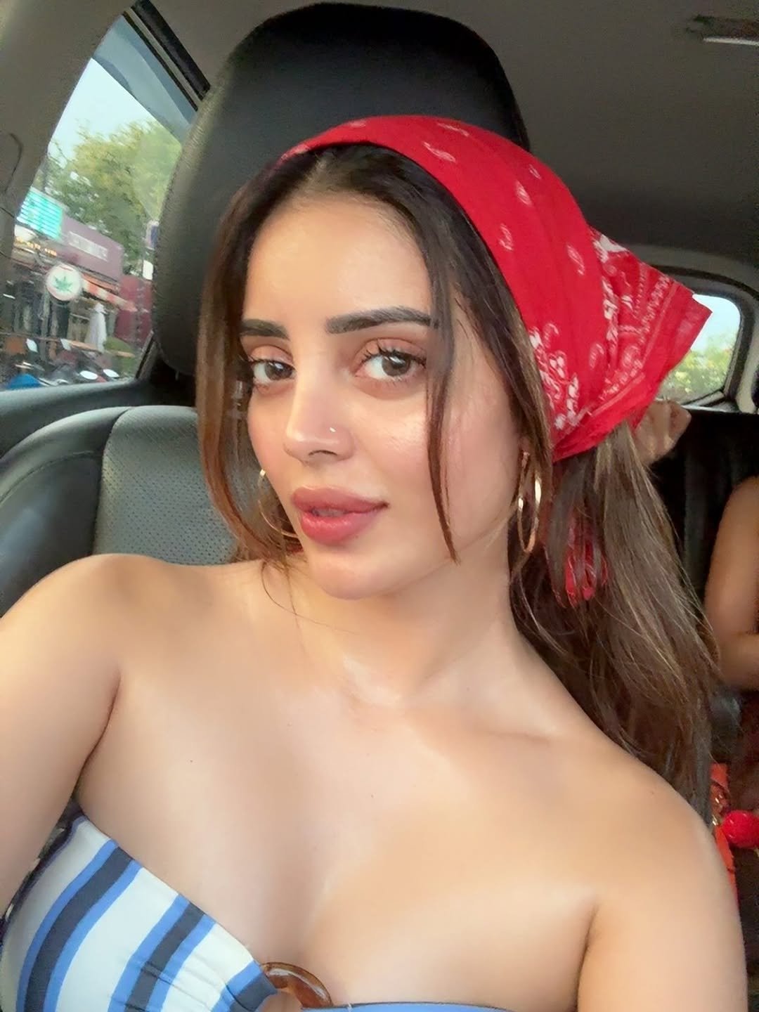 GvuxfpPbwAAm6zY?format=jpg&name=large