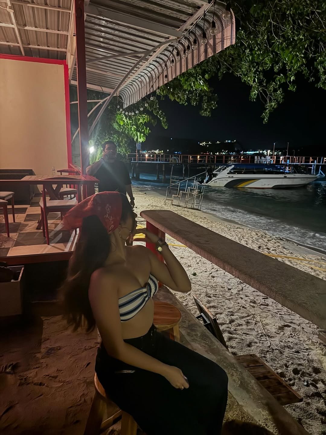 Gvuxk1XaoAAHrWS?format=jpg&name=large