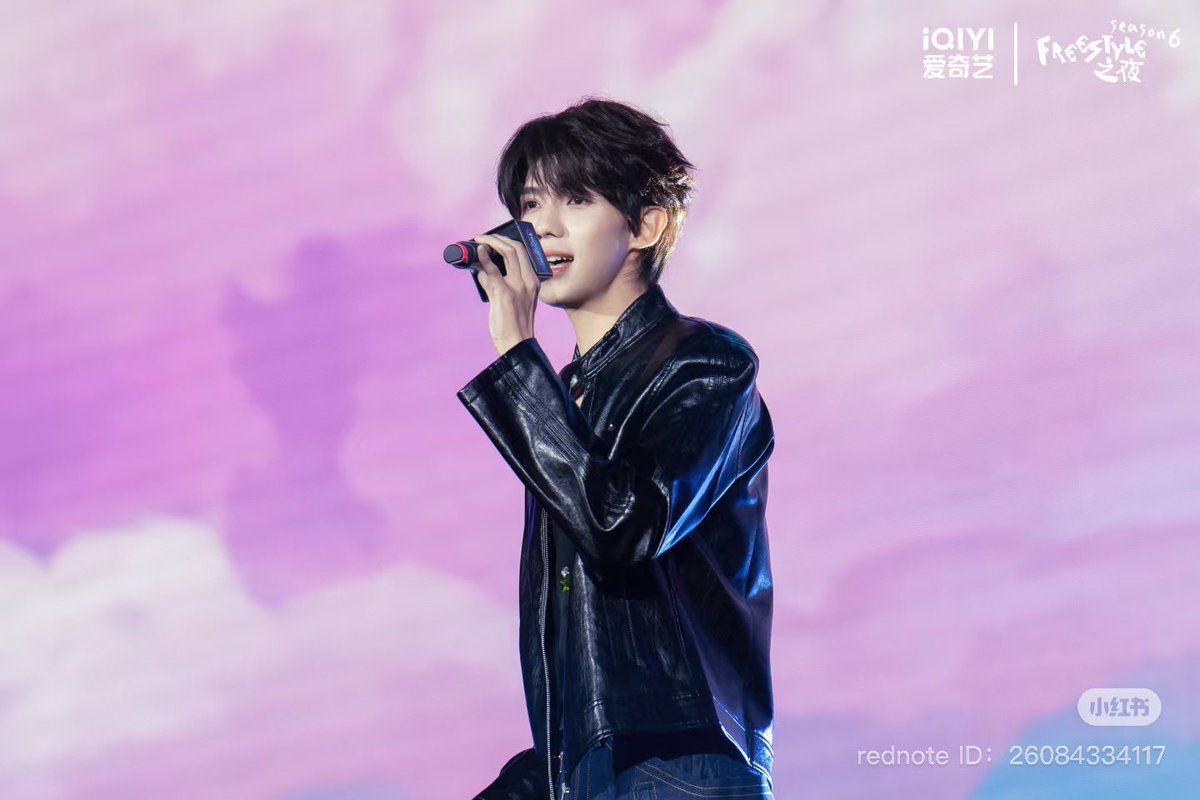 คิดถึงผมยาวเหมือนกันนะ

#หลัวอีโจว #LuoYizhou #罗一舟