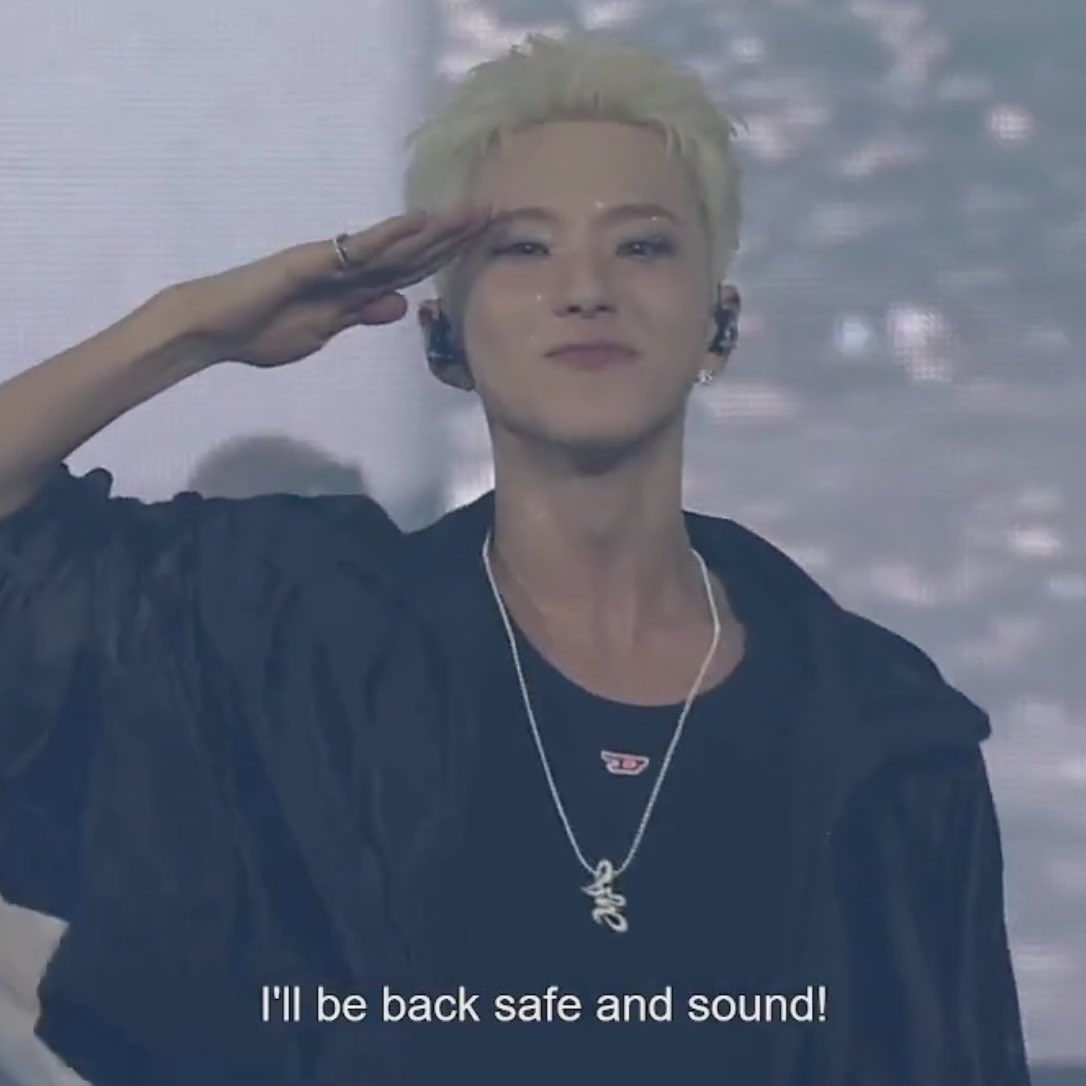 kwoncza5hi's tweet image. Serve well, my love 🥹💛 we’ll surely wait for your safe return 🥹💛💛🥹💛🥹🥹🥹💛🥹