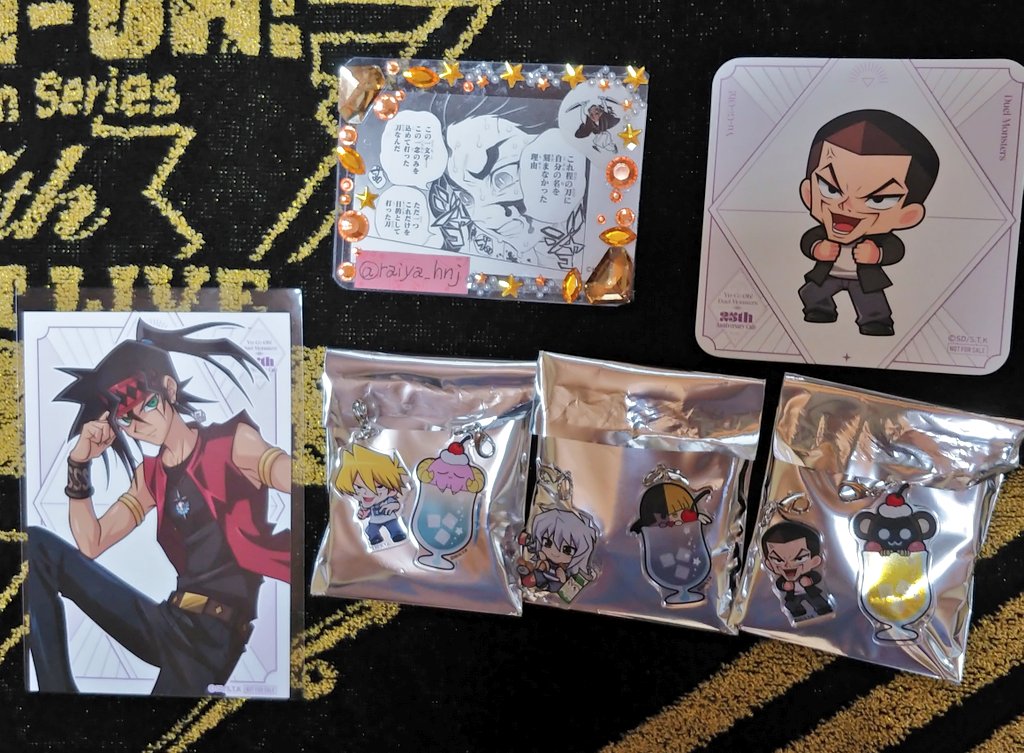 遊戯王 遊☆戯☆王 友情編 コラボカフェ本舗 缶バッジ　獏良了 獏良君 16点 遊戯王 遊☆戯☆王 友情編 コラボカフェ本舗 缶バッジ 獏良了 獏