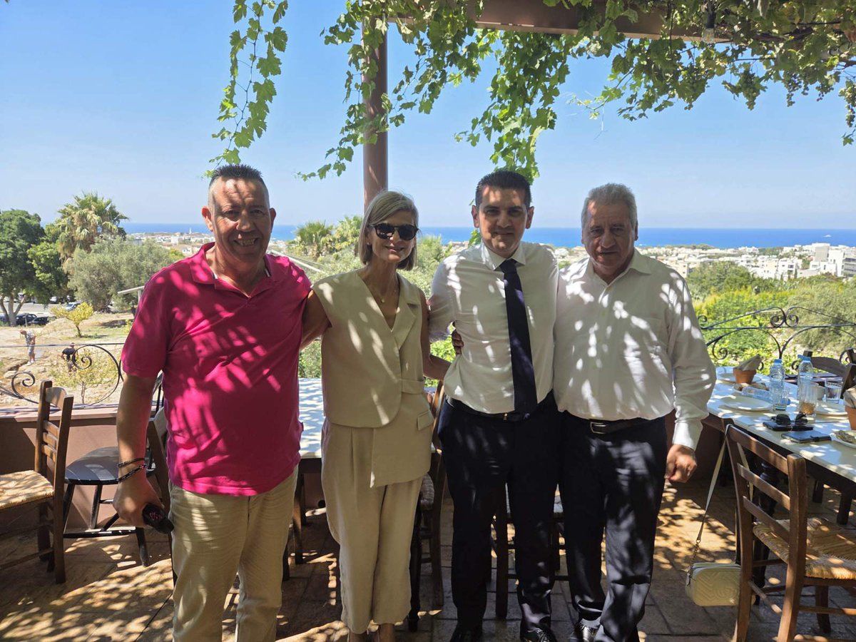 MichaelDamianos's tweet image. Τιμήσαμε σήμερα με σεβασμό και βαθιά συγκίνηση τους ήρωες, αγνοούμενους και θύματα της κατεχόμενης Κοινότητας Ποταμού του Κάμπου, στον Μούτταλο.

Πέντε νέοι άνδρες, πέντε ζωές θυσίας, πέντε οικογένειες που κρατούν ζωντανή την ιστορική μας μνήμη.

Η τραγωδία της Κύπρου παραμένει…