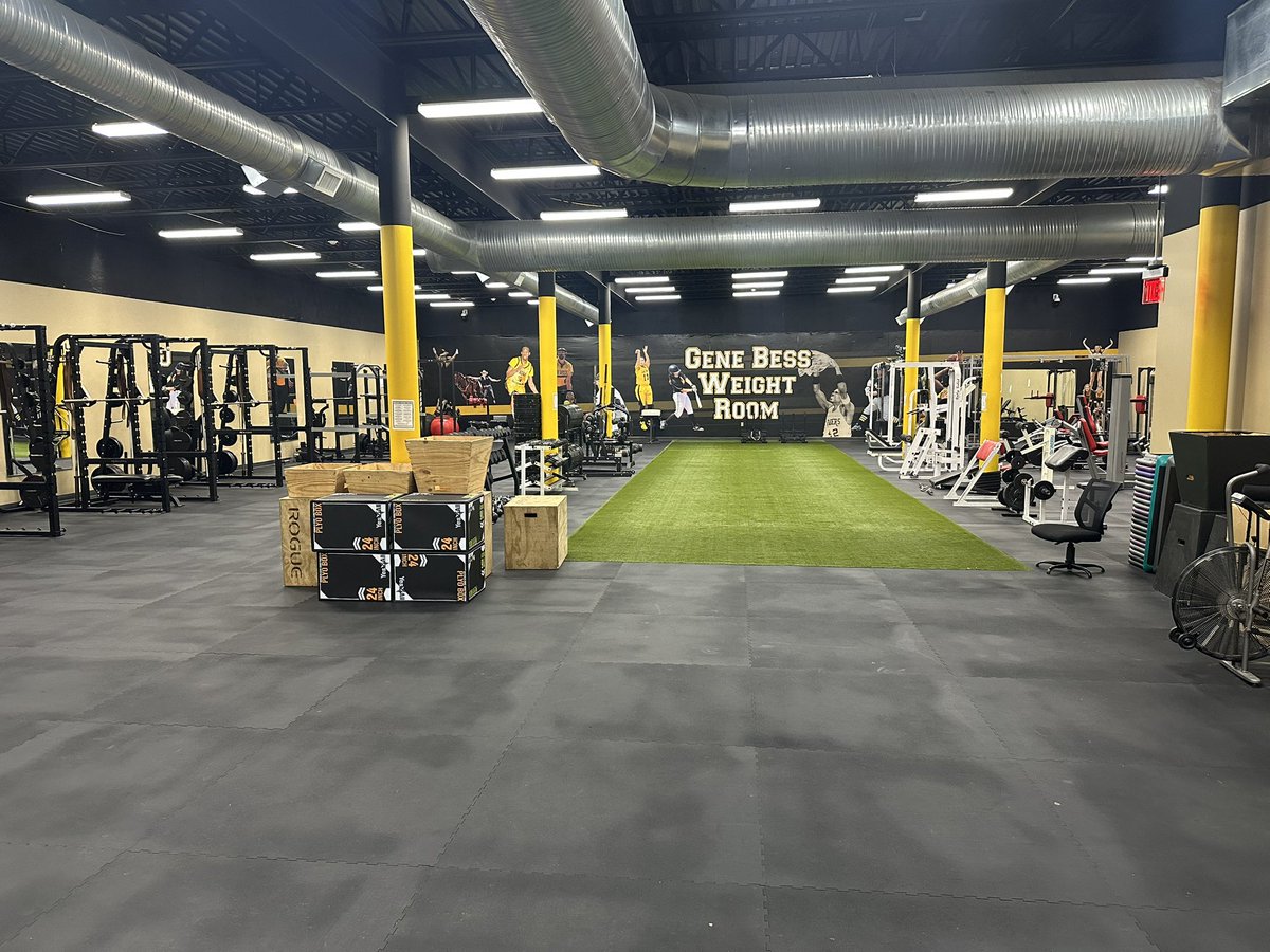 Tyler Smith tweet media