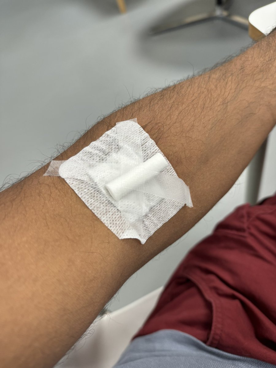 Donation number 73! I challenge you to get out in the nice weather and go to your local donor centre! #GiveBlood 
<a href="/GiveBloodNHS/">Give Blood NHS 🩸🩹</a>