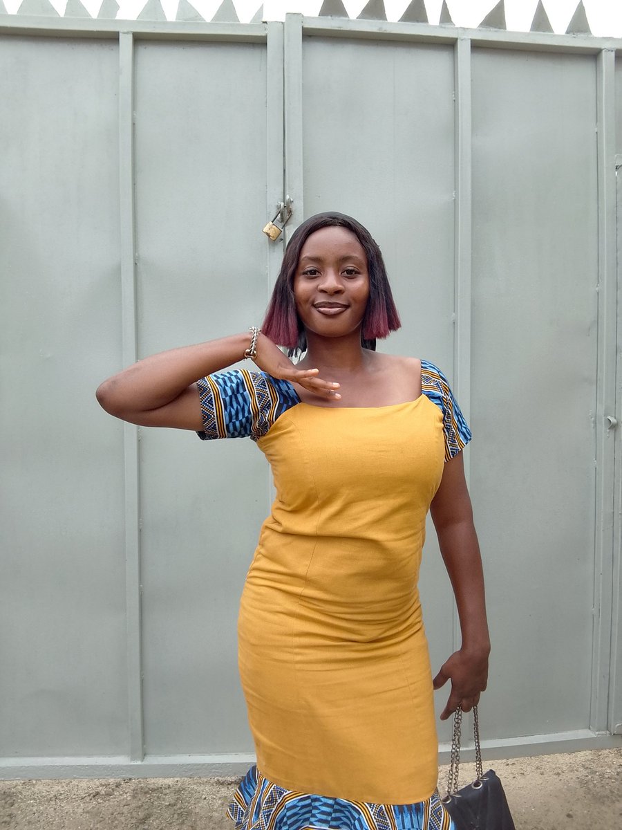 clebless's tweet image. Happy Sunday 😍😍
Cheers to a productive week