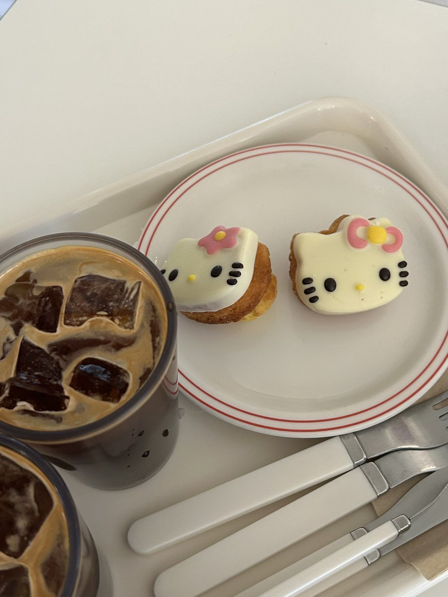 panguppung's tweet image. 조아하는 소녀들과 보내는 시간이 소중하다…