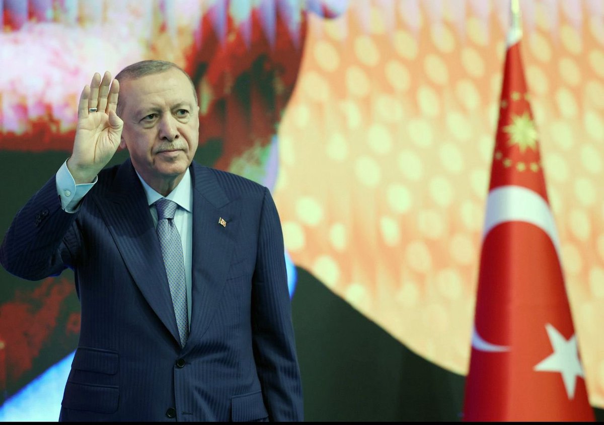 Burak Demiralp (@burakdemiralptr) on Twitter photo “Milletin Gücüyle Sınırları Aşan Liderlik” temasıyla düzenlenen AK Parti Stratejik Plan Çalıştayı ve 32. İstişare ve Değerlendirme Toplantısı’nın kapanış oturumunu Cumhurbaşkanımız Sayın <a href="/RTErdogan/">Recep Tayyip Erdoğan</a>’ın başkanlığında gerçekleştirdik.
Aklı ve yüreği millet için çarpanlarla birlikte “Milletin Gücüyle Sınırları Aşan Liderlik” temasıyla düzenlenen AK Parti Stratejik Plan Çalıştayı ve 32. İstişare ve Değerlendirme Toplantısı’nın kapanış oturumunu Cumhurbaşkanımız Sayın <a href="/RTErdogan/">Recep Tayyip Erdoğan</a>’ın başkanlığında gerçekleştirdik.
Aklı ve yüreği millet için çarpanlarla birlikte