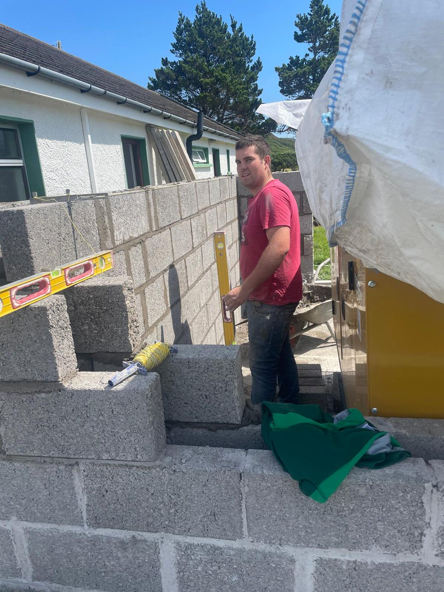 GarnishGAA's tweet image. ⚡️Development update
We are currently building an enclosure around the generator to protect it from the elements. Particular thanks to apprentice blocklayer Stephen Lane  for his time to building surrounding walls!🟢🟡