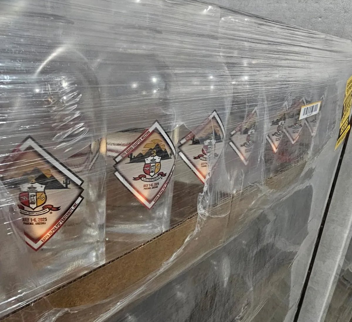 kapsi1911's tweet image. Thank you to Keen-Water, our official hydration sponsor at the 87th Grand Chapter Meeting, for donating 4,000 bottles of water to keep attendees refreshed in 100+ degree heat. Your support was vital! 💧
#KappaAlphaPsi #Klave2025 #KeenWater
