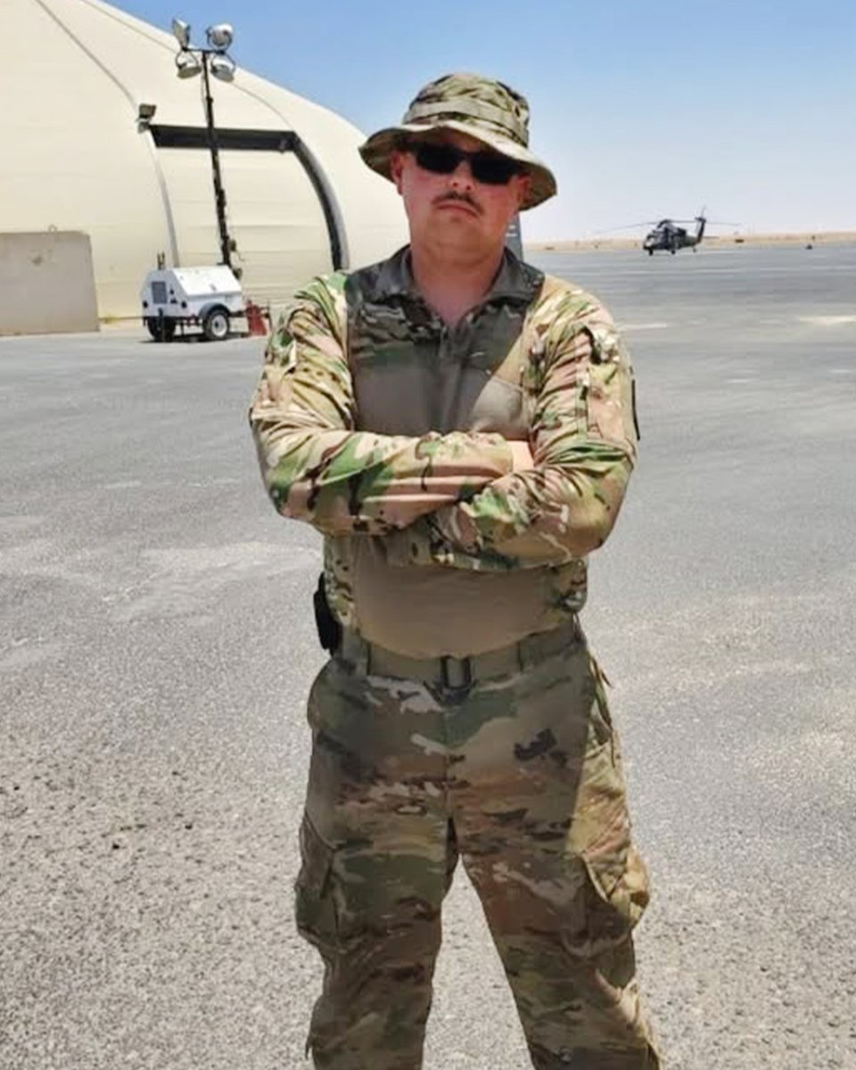 ArmyGuardOhio's tweet image. 🚁 “I think what makes the #NationalGuard unique is that you could be in a highly technical position in the Guard and then on the civilian side have a completely different job and now you have experience from both walks of life.” -SGT Dustin Toney