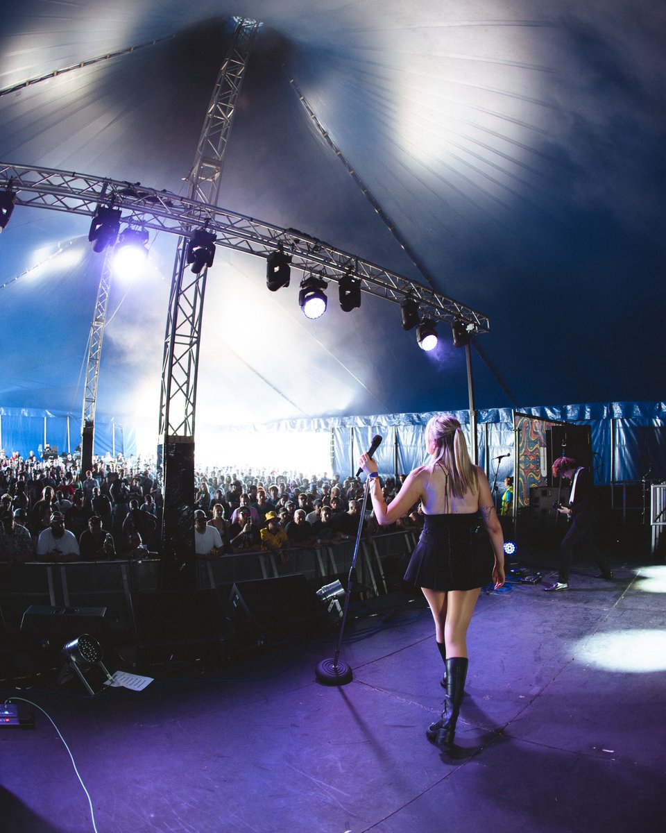 PavebandUK's tweet photo. @2000trees you truly lived up to your reputation for being the best festival crowd out there. 

To see you pack out the tent and bring us all your energy made it a show we’ll never forget. Thank you 

London we’re heading for you tonight as we support @dangeroussummer! See you at 7:15pm