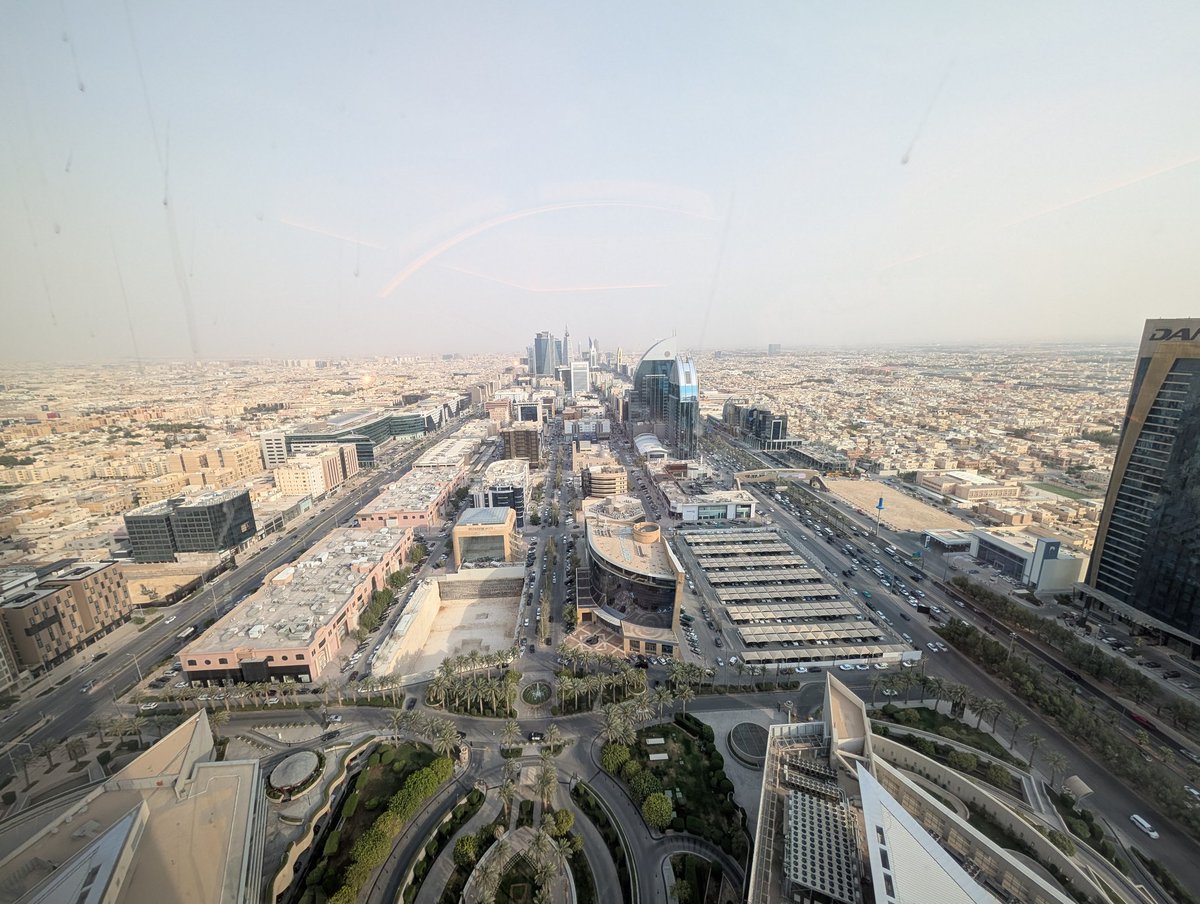 hodsic's tweet image. watching my dreams crumble from the 42nd floor of the Riyadh tower 馃