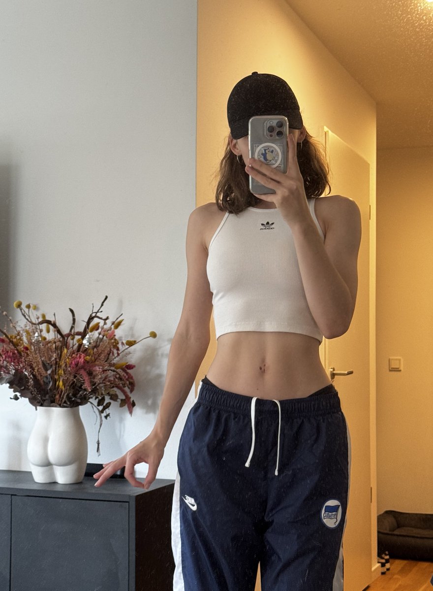 Sophie 🤍 tweet media