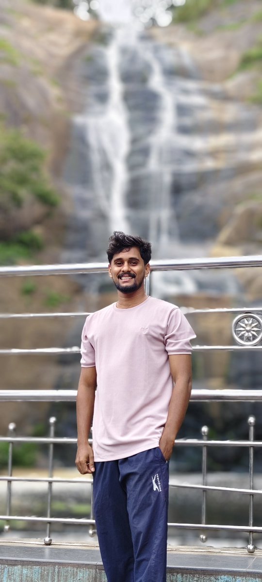 ajeshspark's tweet photo. 🩷💙🤍💚 https://t.co/9aynVoprSh