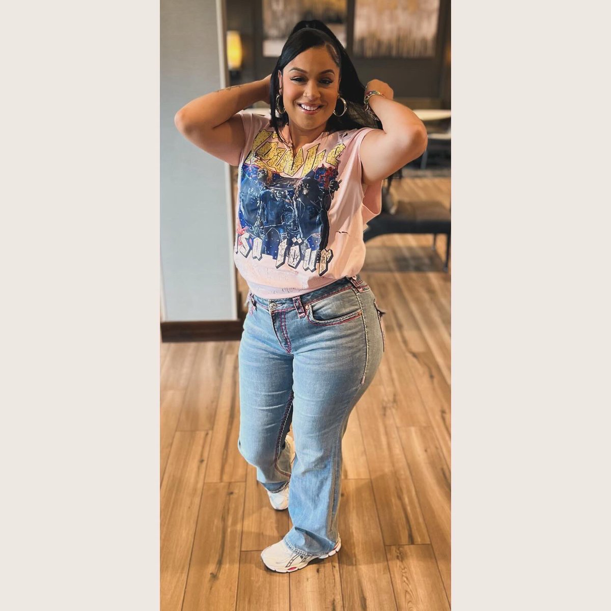 #Viixen4WOTY 2025 tweet media