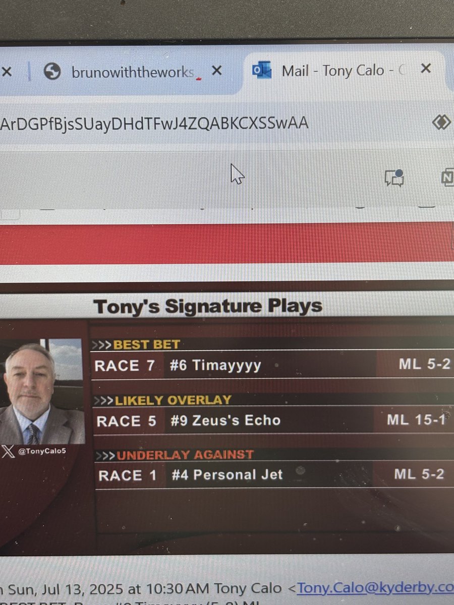 TonyCalo5's tweet image. Sunday July 13th here @EllisParkRacing gets underway at 11:50 am CT Nine Races Fast/Good Rail 10 Feet Out R4 .20 Dade Park Jackpot P6 $30,871.19 On Track Dollar Days $1 Hot Dogs $3 Beers Live Racing Resumes Tomorrow Monday July 14th 11:50 am CT
