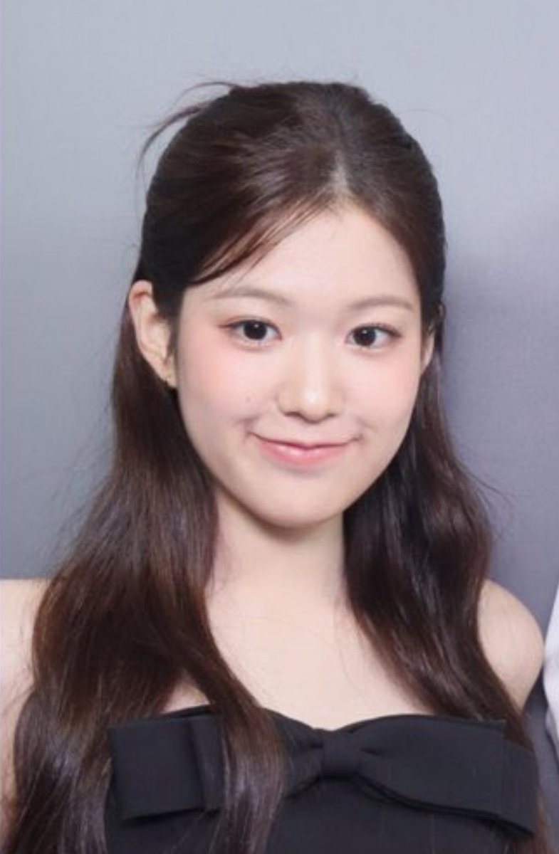 y00_Ni's tweet image. 제일 좋아하는 윤지윤 꺼내보자