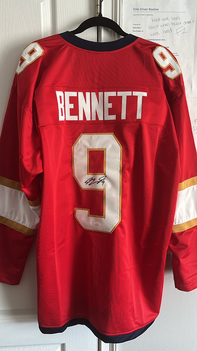 My girl is the GOAT, I love you so much 😍❤️ <a href="/nottwoshabby/">AiMR</a> 

Holy FUUUUUUK this is INSANE <a href="/FlaPanthers/">Florida Panthers</a> #TimeToHunt