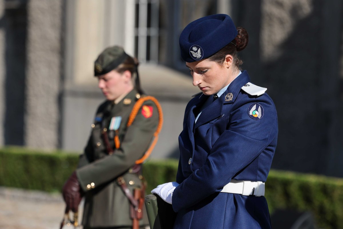 defenceforces's tweet image. Today, 13th July 2025, events for The National Day of Commemoration were held around the country. These events honoured Irish men and women who have died in past wars or in the service of peace with the United Nations. We will always remember them.
See photos from an event held…