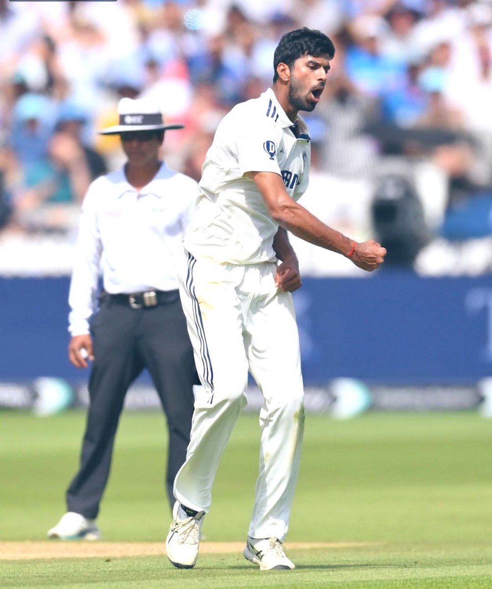 Man with the golden arm 😇
Exceptional spin bowling by Washi 🔥🔥
#ENGvIND 
#WashingtonSundar