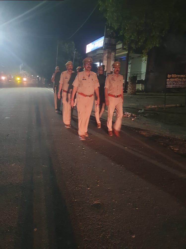 Raebareli Police (@raebarelipolice) on Twitter photo #SP_RBL рдХреЗ рдирд┐рд░реНрджреЗрд╢рди рдореЗрдВ рд╢рд╛рдВрддрд┐ рдПрд╡рдВ рдХрд╛рдиреВрди рд╡реНрдпрд╡рд╕реНрдерд╛ рдмрдирд╛рдП рд░рдЦрдиреЗ рд╣реЗрддреБ рдЬрдирдкрджреАрдп рдкреБрд▓рд┐рд╕ рджреНрд╡рд╛рд░рд╛ рдЖрдЧрд╛рдореА рддреНрдпреЛрд╣рд╛рд░реЛрдВ рдХреЗ рджреГрд╖реНрдЯрд┐рдЧрдд рдерд╛рдирд╛ рдХреНрд╖реЗрддреНрд░ рдЕрдиреНрддрд░реНрдЧрдд рдкреИрджрд▓ рдЧрд╢реНрдд рдХреА рдЧрдпреА-
#UPPolice
#RaebareliPolice #SP_RBL рдХреЗ рдирд┐рд░реНрджреЗрд╢рди рдореЗрдВ рд╢рд╛рдВрддрд┐ рдПрд╡рдВ рдХрд╛рдиреВрди рд╡реНрдпрд╡рд╕реНрдерд╛ рдмрдирд╛рдП рд░рдЦрдиреЗ рд╣реЗрддреБ рдЬрдирдкрджреАрдп рдкреБрд▓рд┐рд╕ рджреНрд╡рд╛рд░рд╛ рдЖрдЧрд╛рдореА рддреНрдпреЛрд╣рд╛рд░реЛрдВ рдХреЗ рджреГрд╖реНрдЯрд┐рдЧрдд рдерд╛рдирд╛ рдХреНрд╖реЗрддреНрд░ рдЕрдиреНрддрд░реНрдЧрдд рдкреИрджрд▓ рдЧрд╢реНрдд рдХреА рдЧрдпреА-
#UPPolice
#RaebareliPolice