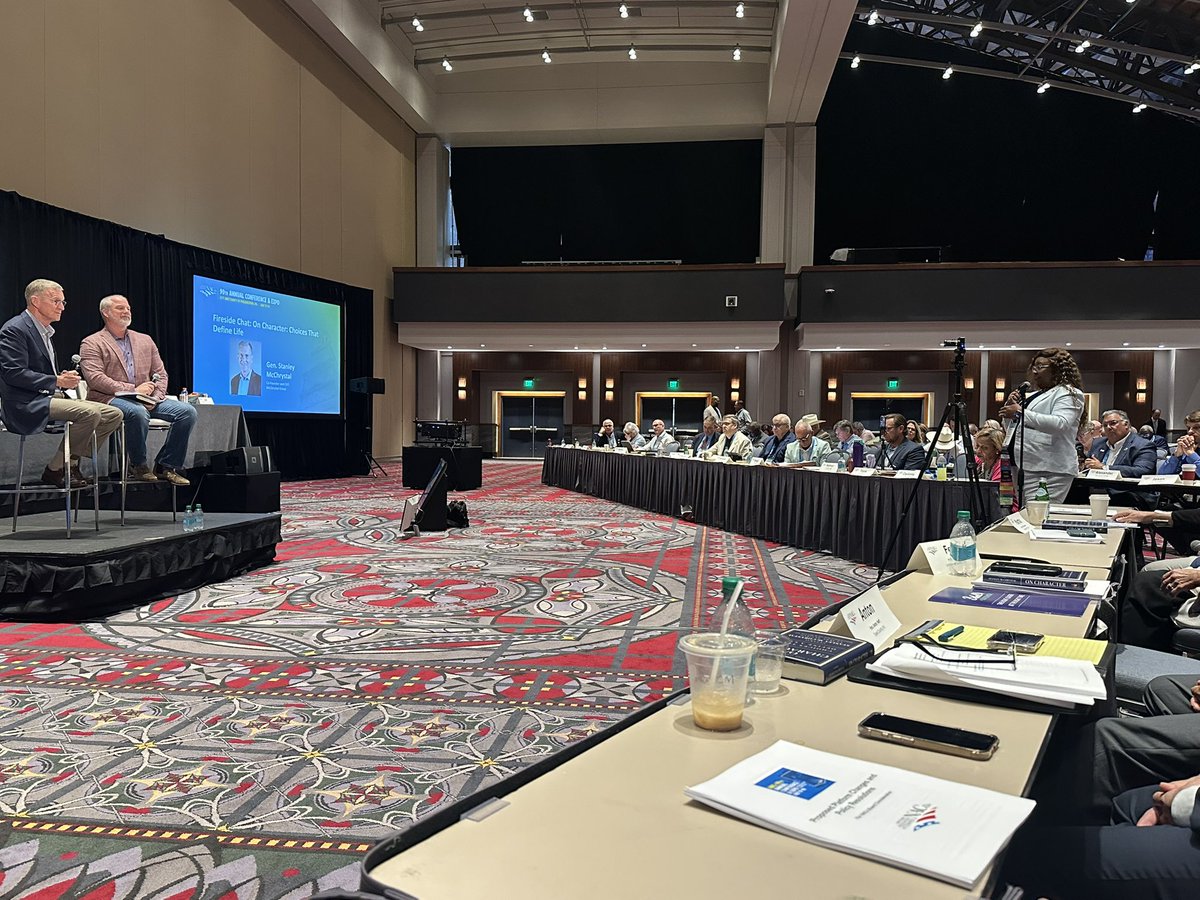 Reach4Wellness's tweet image. Commissoner Tucker addressing veterans concerns at the NACo Board of Directors meeting @GACounty @NACoTweets @ToyiaTucker