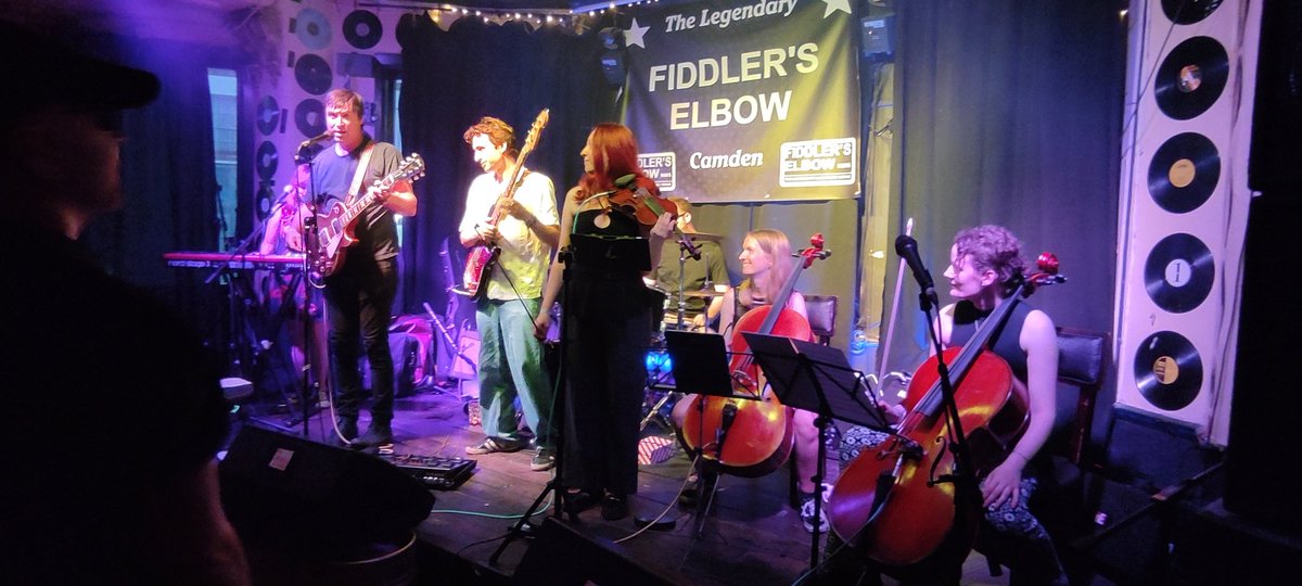 Dawn_B's tweet photo. After not seeing them for ages, finally caught up with @The286 , live at @FiddlersCamden last night. Had a brilliant time and it all flew by far too quickly! Could have easily enjoyed them for much longer. It's very unique how they bring rock &amp; classical music together 
🎸🎼🎻 https://t.co/ZEiwfTcU06