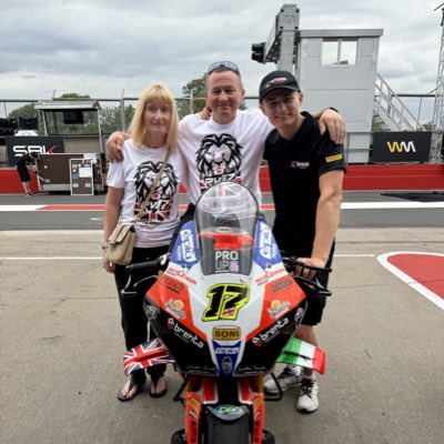 mxdad193's tweet photo. #NewProfilePic https://t.co/yoi5a9zW7O