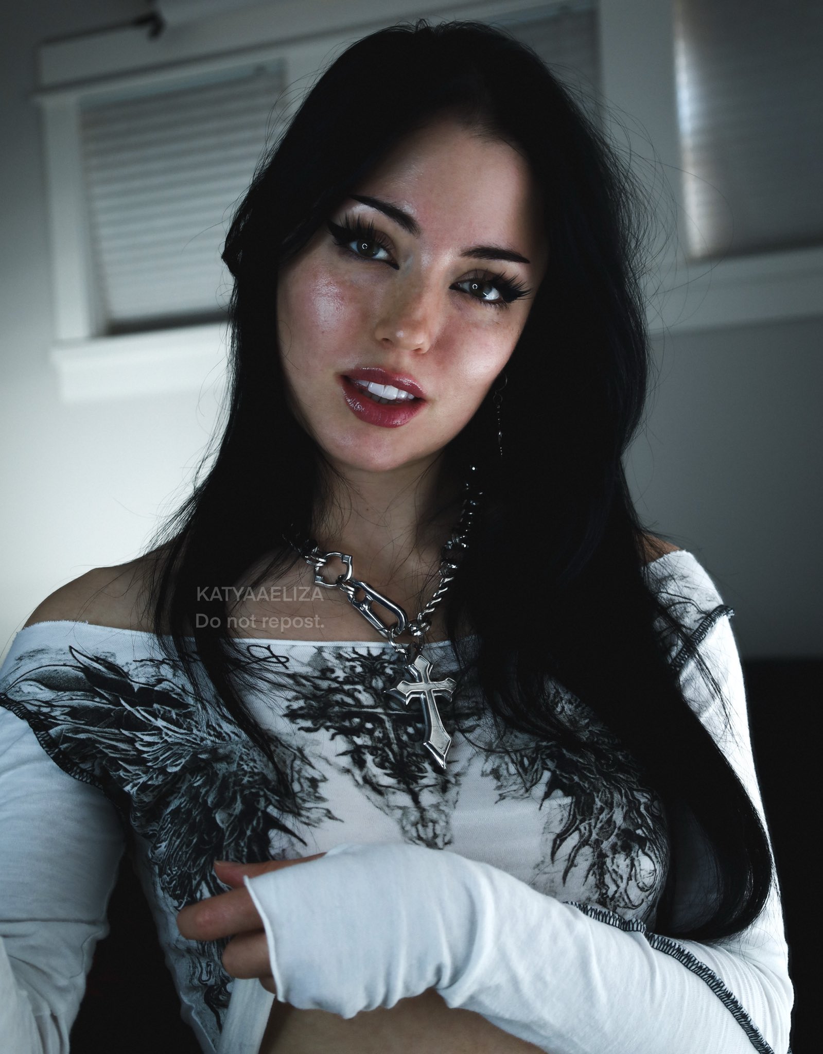 𝙆𝙖𝙩𝙮𝙖♡ (ɢᴏᴊᴏꜱ ᴡɪꜰᴇ) on X: 🤍 hi:) t.co8lOts3YNHJ  X