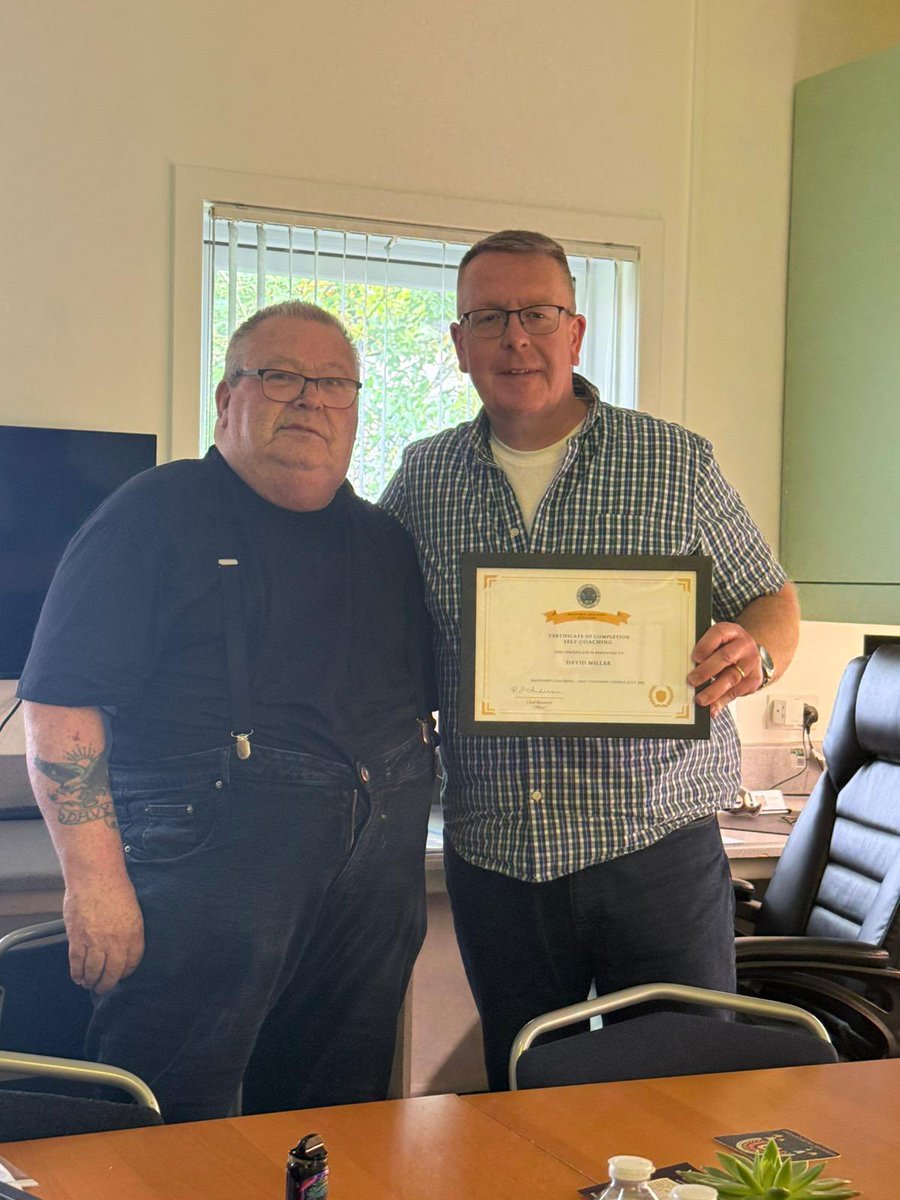🎓 Big congrats to our latest Recovery Self-Coaching grads! Over 12 weeks they built confidence, connection &amp; real tools for change. Transformation is possible – and they proved it 💚💪 #BordersInRecovery #PeerPower #RecoveryWorks #HopeInCommunity <a href="/caddygirl46/">Susan Elliot</a> <a href="/traceymcfallCEO/">Tracey McFall</a>