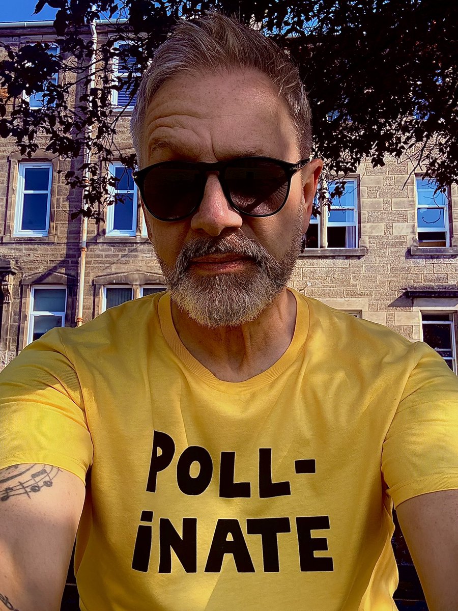 colinphoenix's tweet image. This morning, on βmyβ bench
East Port, Dunfermline
βPoll-inate - Save The Beesβ (Bella Freud t-shirt)
ππ§‘π€π§‘π