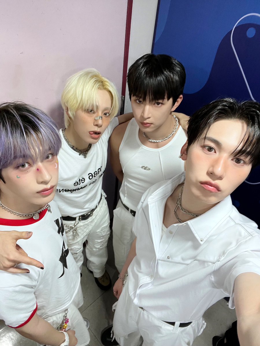 원어스] 'X' 활동 동안 원어스에게 많은 사랑과 응원을 준 투문을 위한