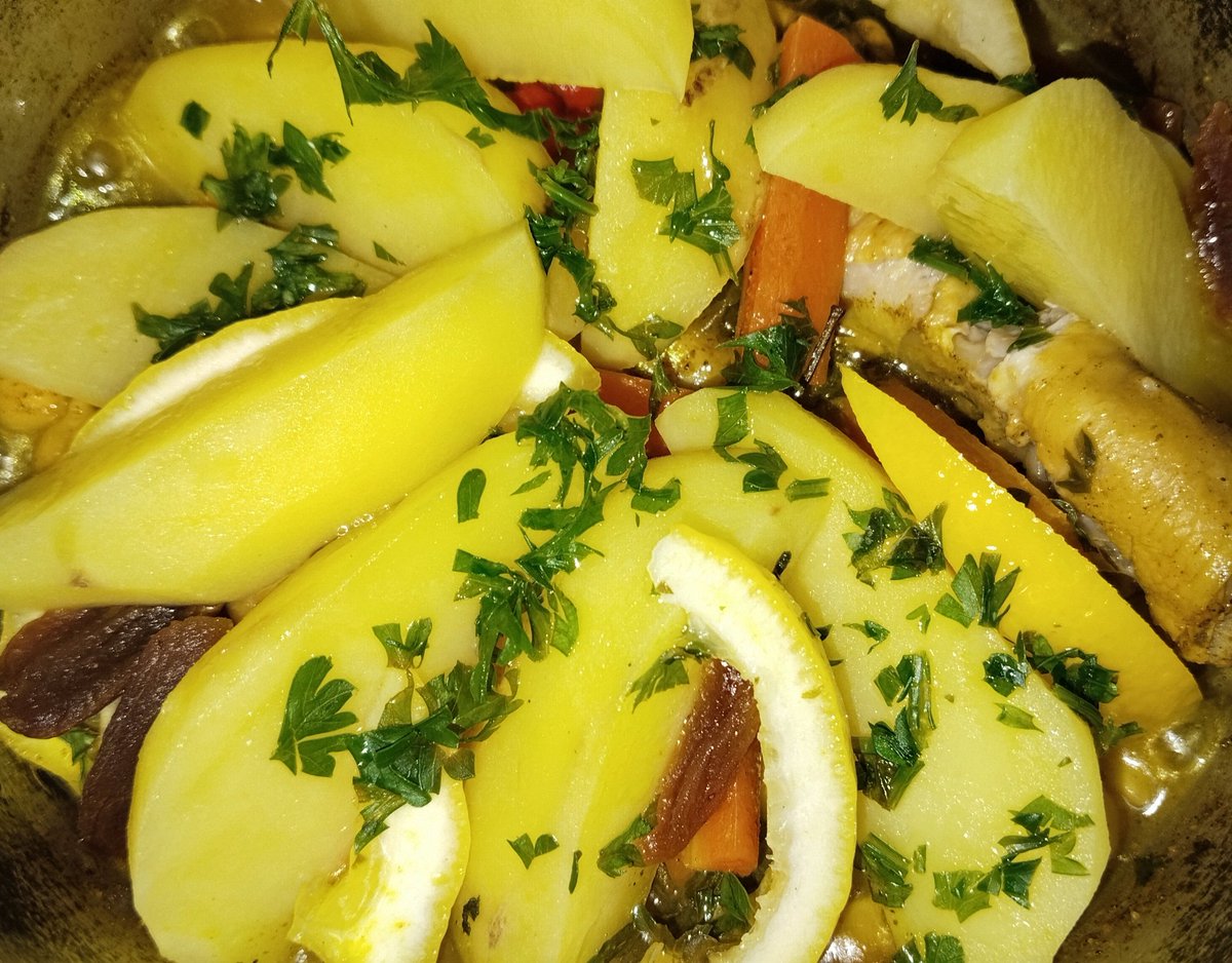 santimuyasa's tweet photo. My first ever Moroccan dishes https://t.co/uBqeB9sLcV