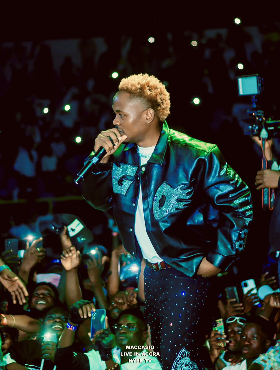maccasio1's tweet image. Last night was epic!!!!!! Arena fulll up to the max!!!