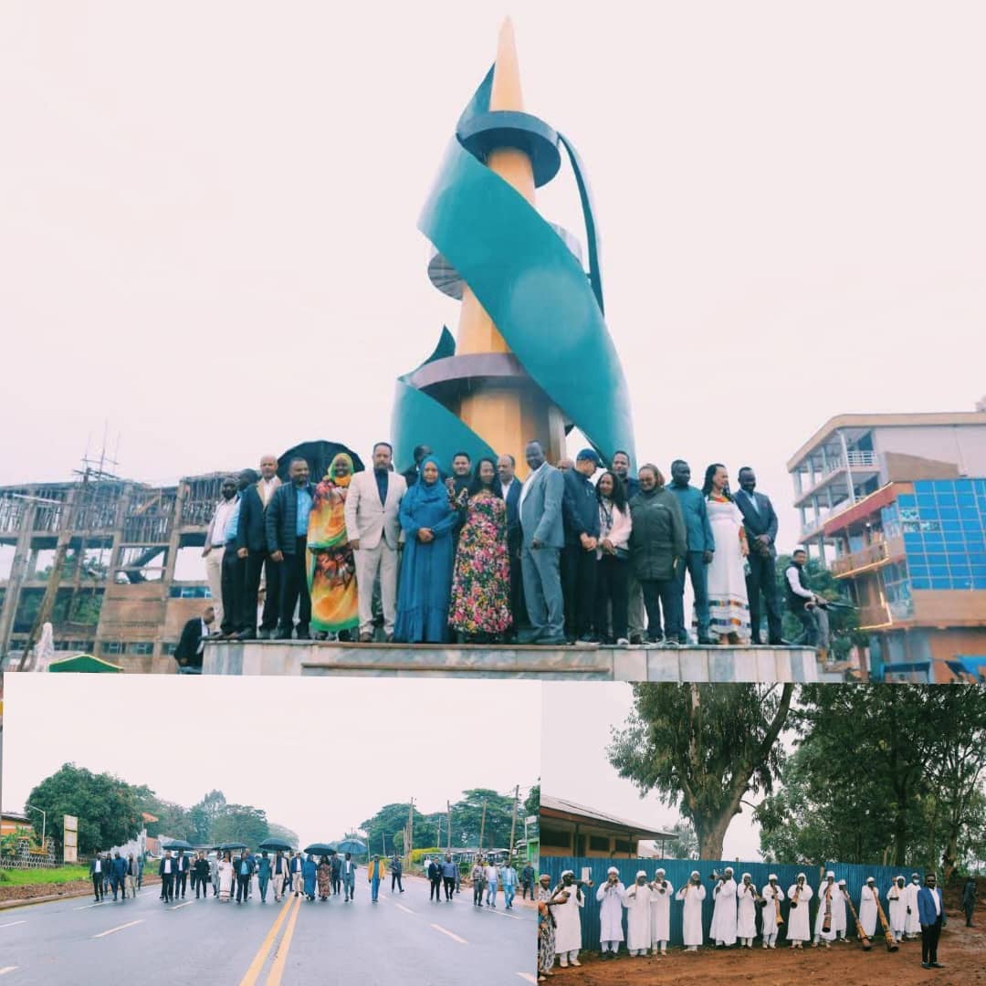 የኢትዮጵያ ብልፅግና ከዳር እስከ ዳር እስኪዳረስ  እጅ ለእጅ ተያይዘን መስራታችንን እንቀጥላለን !

በዛሬው የአሶሳ ጉበኝታችን አዲሰ አበባ ላይ ከዓመት ዓመት ባህል እየሆነ የመጣውን የአቅመ ደካሞች ቤት እድሳት ፣ የምገባ ማዕከል ማቋቋም ፣