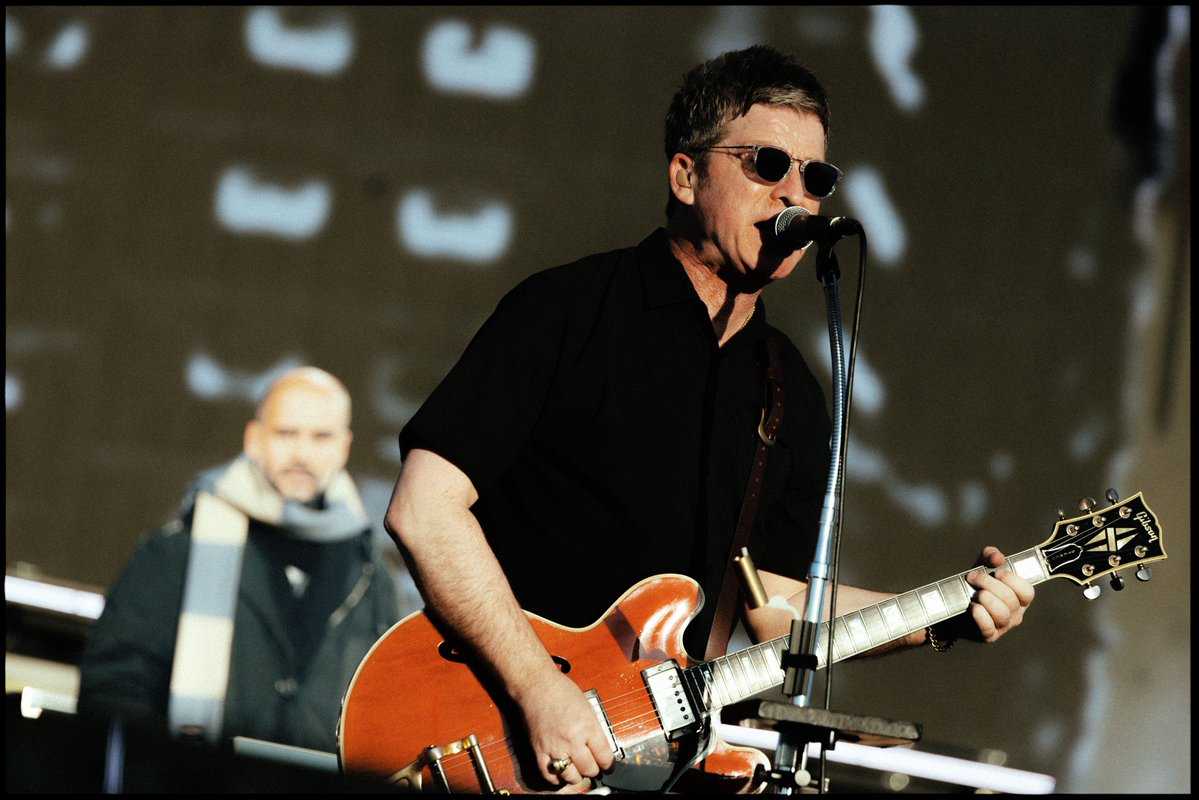 NoelGallagher's tweet image. Night two, Manchester 🐝
12.07.25
#oasislive25