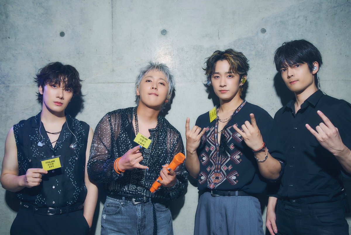 ftisland_japan's tweet photo. ＼FNC BAND KINGDOM 2025／
DAY2終了!!📢

みなさんの盛り上がり最高!!❤️‍🔥
熱い夏の思い出を作れて幸せでした😉✨

来年の夏、また #FNCBANDKINGDOM で会いましょう🙌

#FTISLAND #CNBLUE #NFlying #HiFiUnicorn #AxMxP https://t.co/VVLqSPcWNV