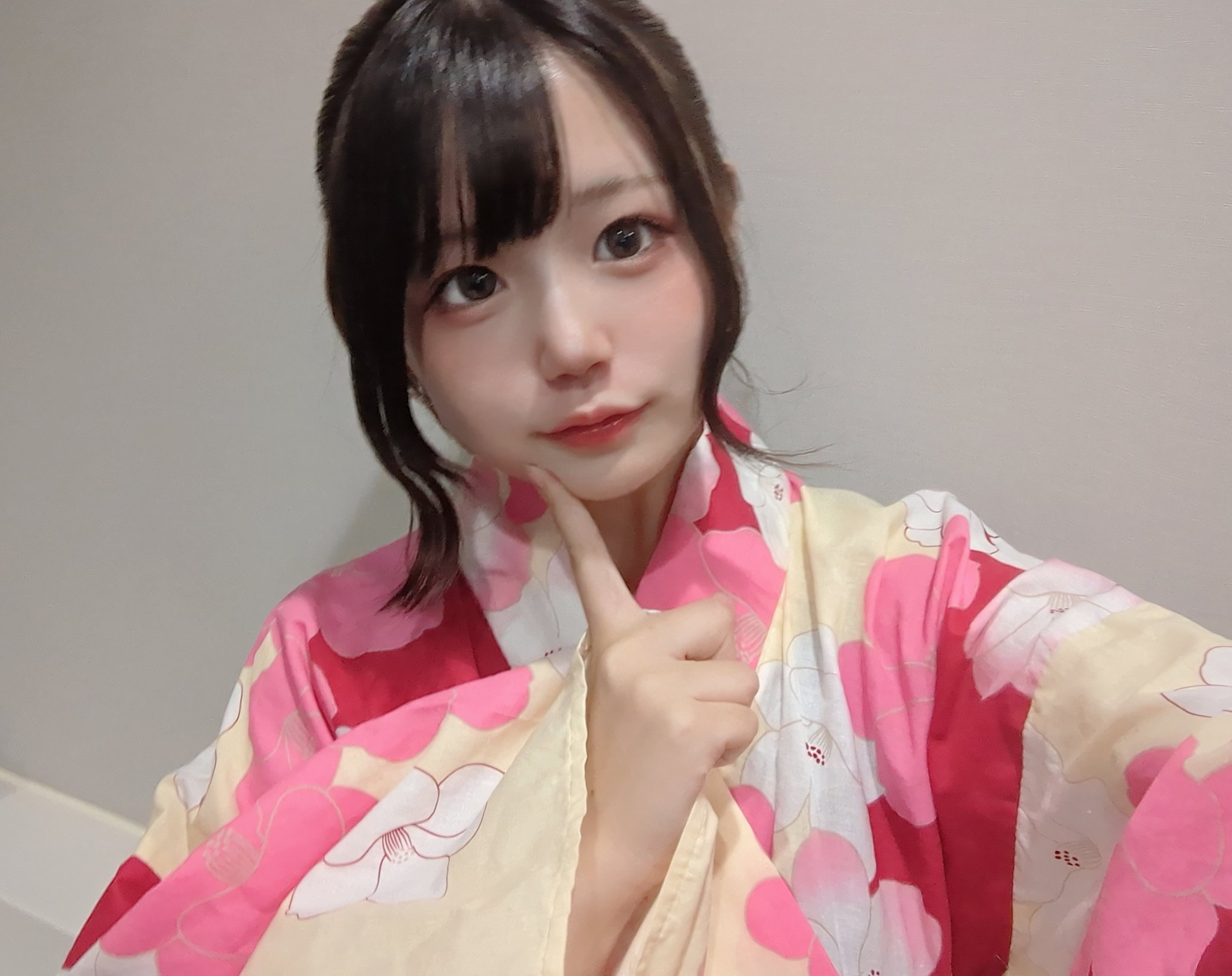 ひな☆お気軽にコメント、フォローどうぞ☆ 桜葉 ひなな【DOKUDOKU】 on X: 