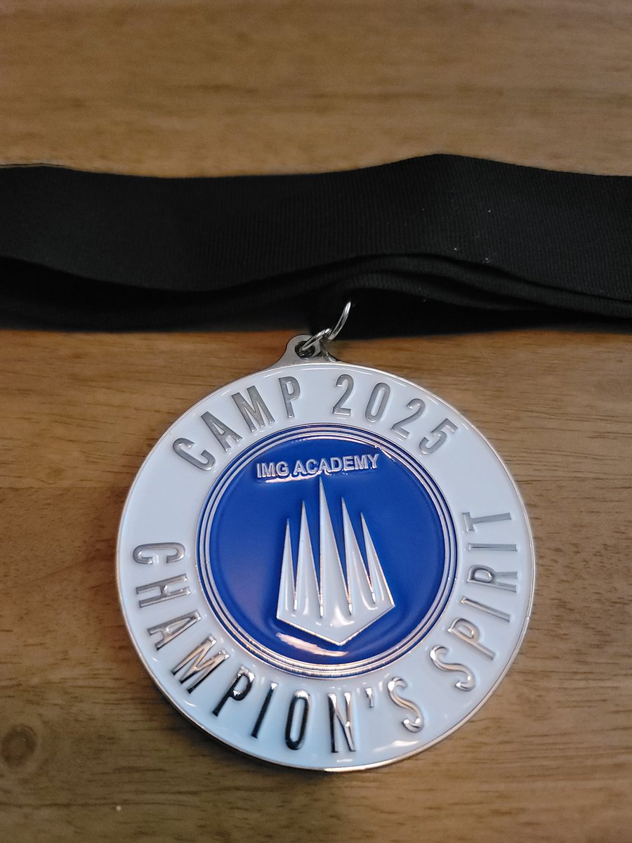 mamasleight's tweet photo. Headed home from @IMGAFootball camp after Charlie was recognized with the @IMGAcademy Champion’s Spirit Award 💪 Thank you to @CoachStudOL @COACHFOA_IMG and all the coaches who made this a great week of growth for Charlie! On to the fall 🏈 season! https://t.co/UD1PBv7Ps7