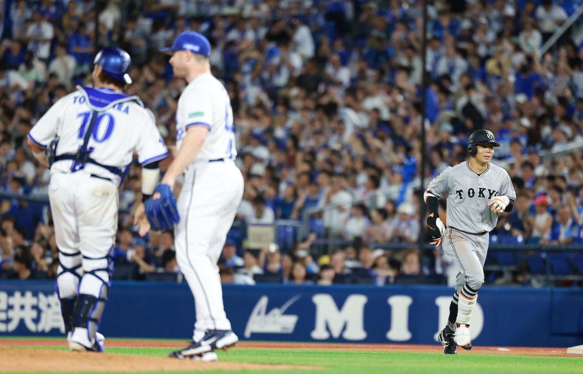 一軍】vs DeNA 横浜スタジアム (試合終了) G 3-4 De 最終回、ランナー