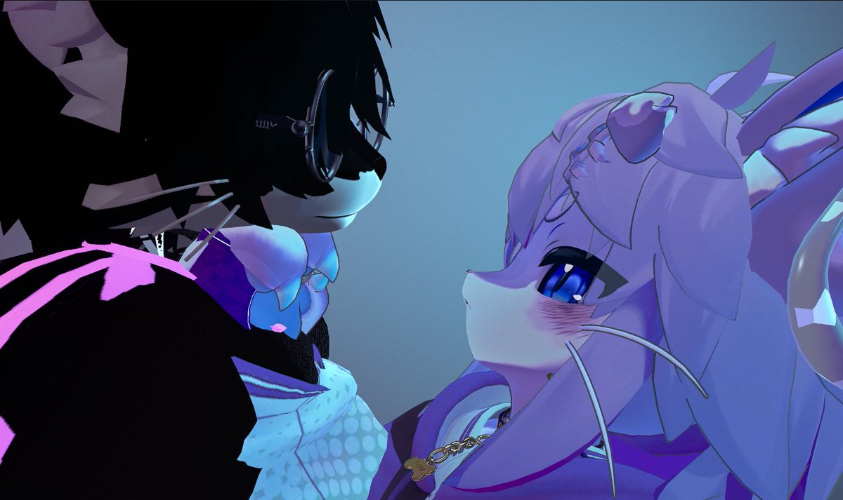 PixelRantz's tweet image. Look who i caught by his collar~ @VeeVRC 
-
Hmmm what should i do with you~
-
-
-
#VRChat