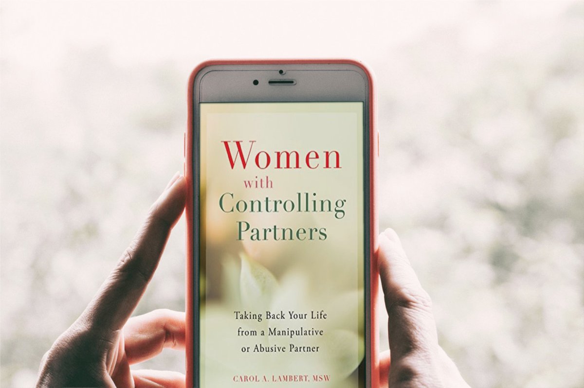 carollambertmsw's tweet image. Need help identifying the coercive constraints that can be predictive of intimate partner abuse? 

loom.ly/dtn0feU

#ControllingPartner #PsychologicalAbuse #coercion