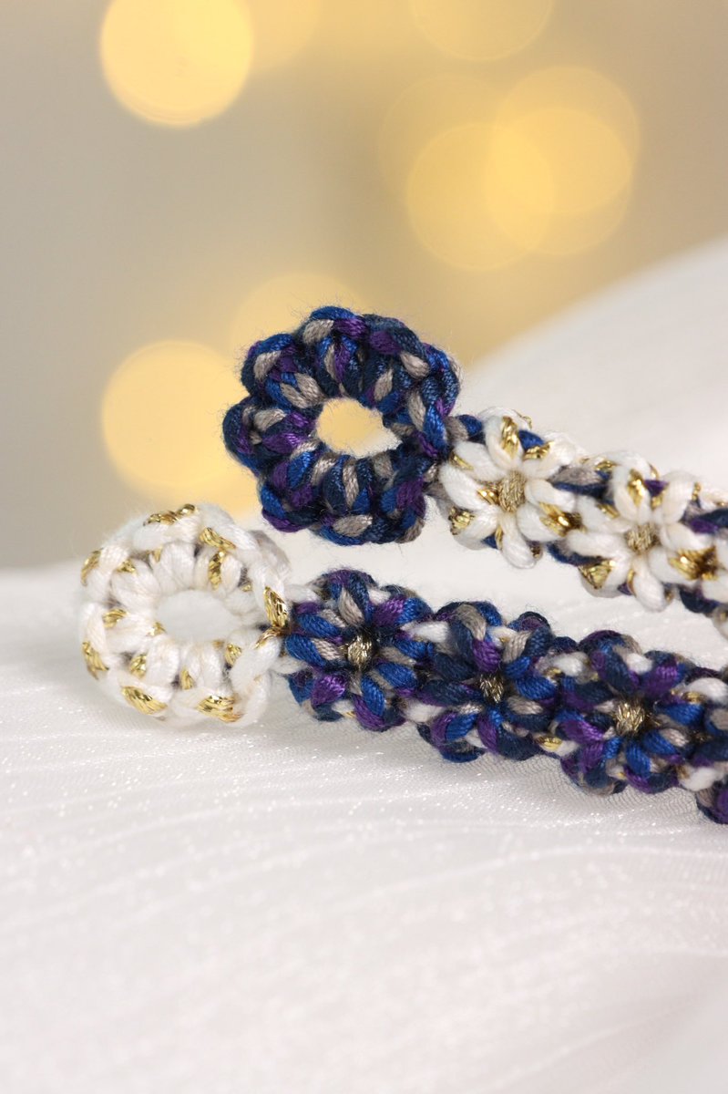 ZCSGJ886's tweet image. 🌬✨ The ethereal coolness of summer, captured entirely in this pair of Oriental aesthetics!
A duo of New Chinese-style floral couple bracelets in blue, purple, white, and gold 👫
#crafts #diytutorial #charm #easycraft #diy