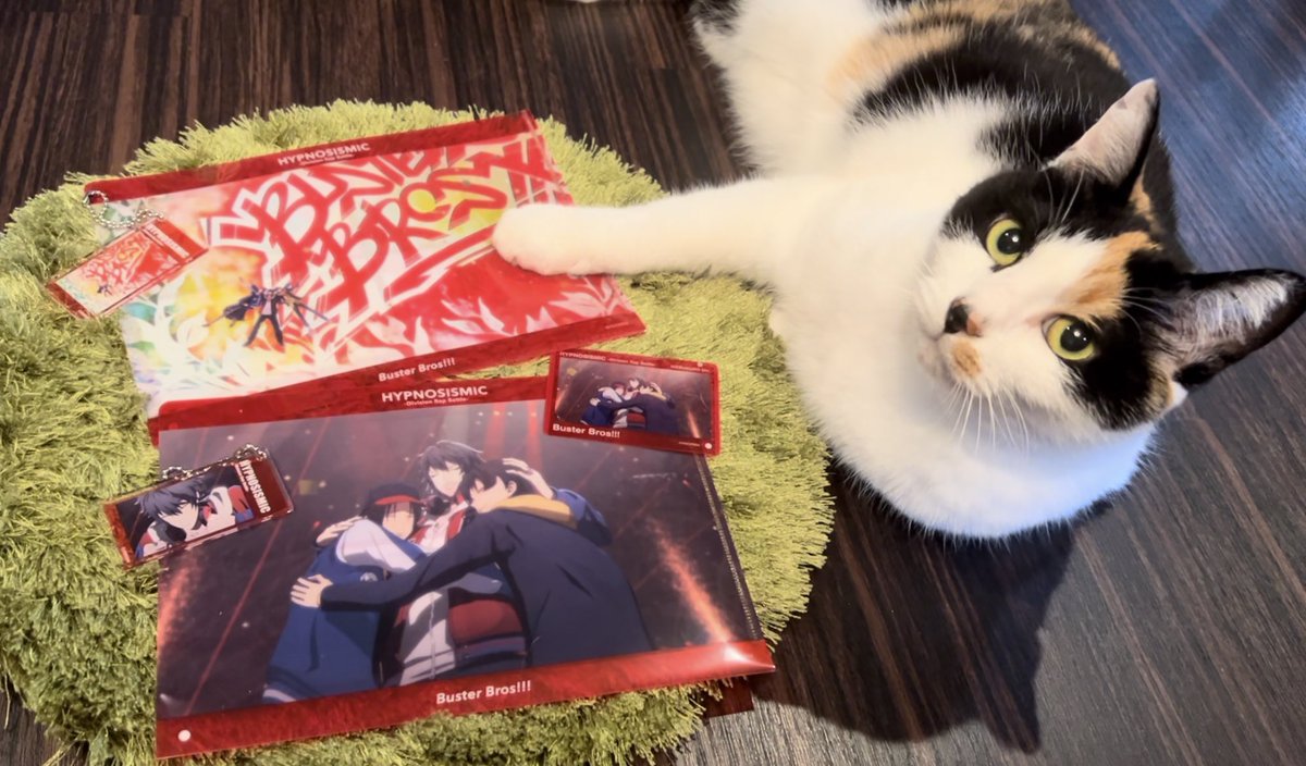 Mitternachtisch's tweet image. このアカではムビネタバレを一切しないスタンスでしたが、もうお家でもムビ観れるようになりましたし音源も出ましたし、今後は一般販売済みの場面グッズやバレになりすぎない程度の本編の内容とかも少し触れていこうかなと思っております!
とりあえずランダム商品の引きが神でした…。
